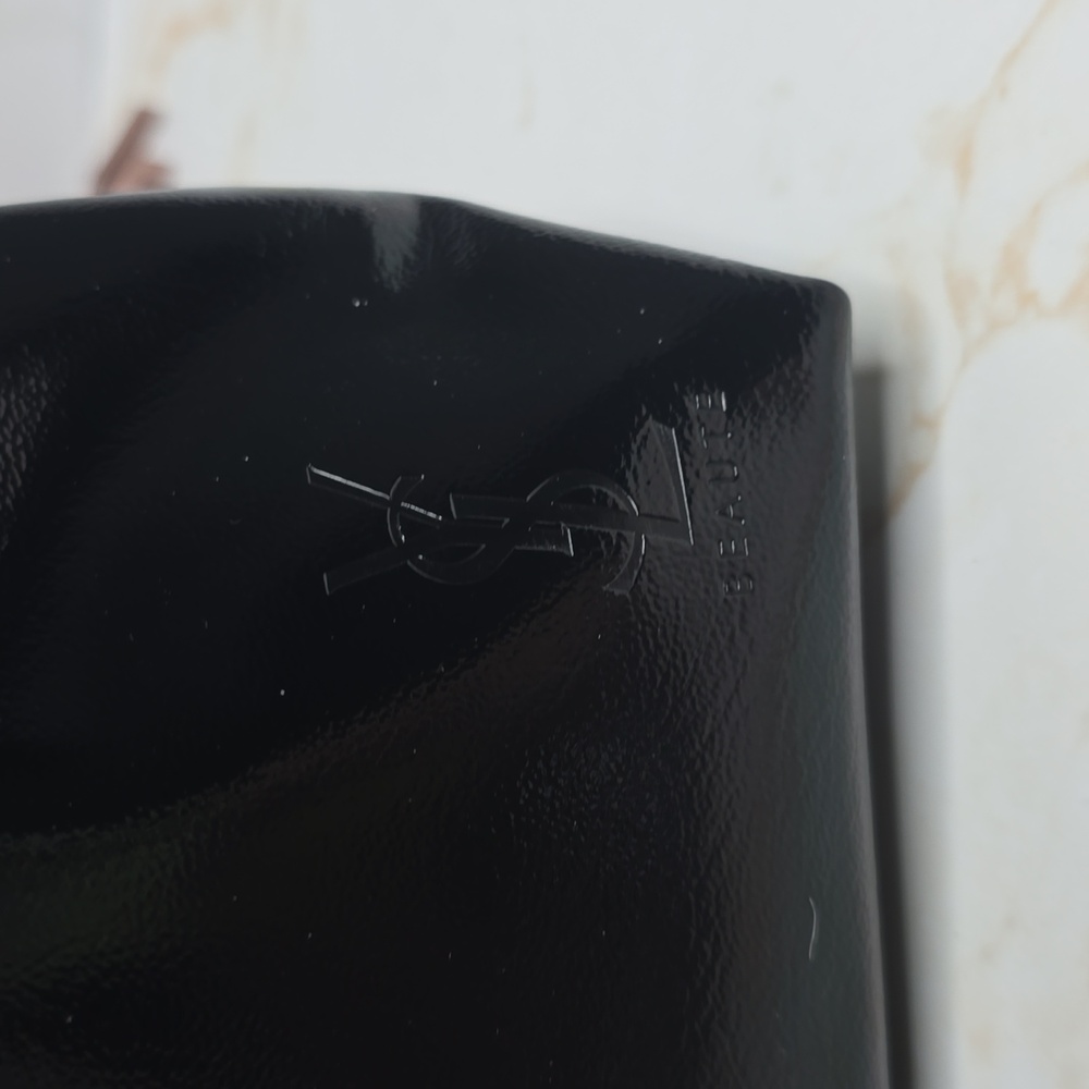 Yves Saint Laurent Libre Gift Set Bundle - Picture 2 of 8